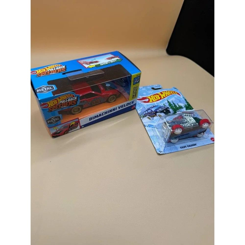 Hot Wheels Pull Back Speeders Dimachinni Veloce/Fast Gassin Set Lot Of 2 NEW